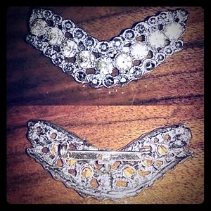 Vintage 1940s era Clear Crystals Brooch